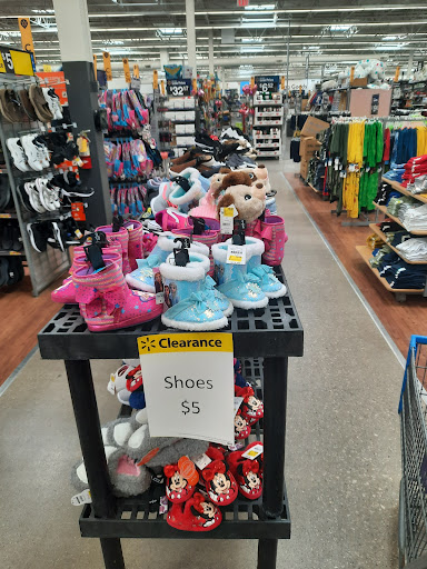 Department Store «Walmart Supercenter», reviews and photos, 3003 N Highway 61, Muscatine, IA 52761, USA