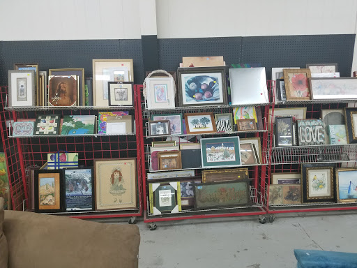 Thrift Store «Waterfront Rescue Mission Thrift Store», reviews and photos