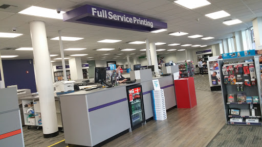 Print Shop «FedEx Office Print & Ship Center», reviews and photos, 518 Central Way, Kirkland, WA 98033, USA