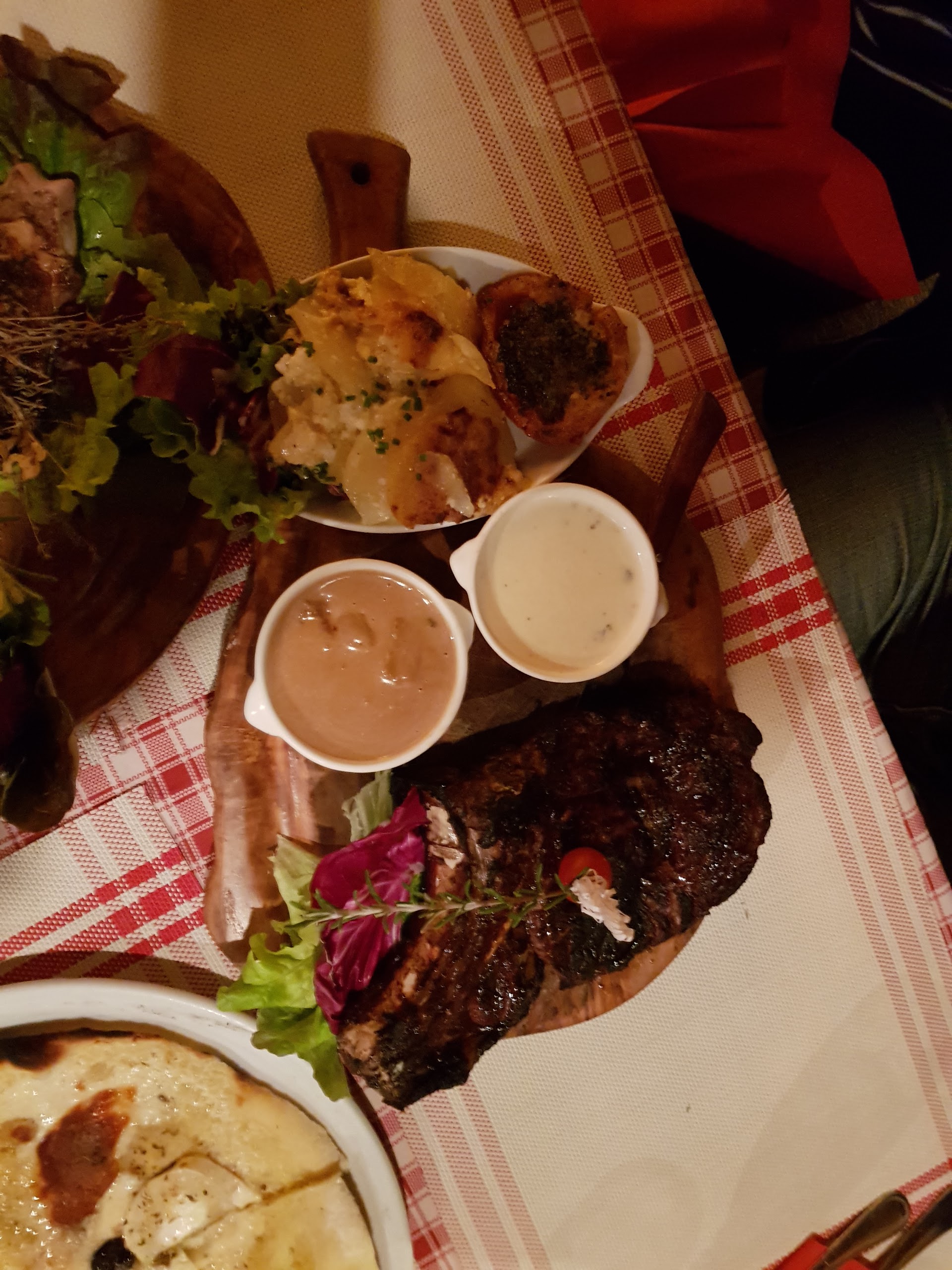 Photo n° 3 de l'avis de Elpida.r fait le 18/02/2018 à 00:17