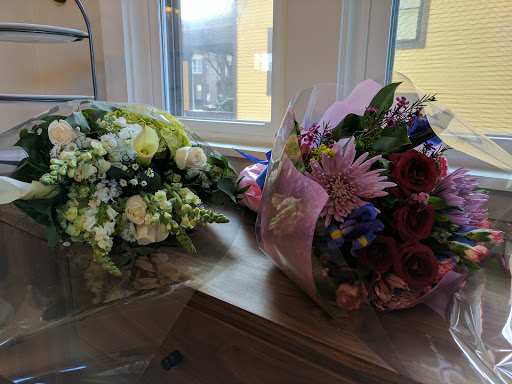 Florist «Westgate Flower & Plant Shop», reviews and photos, 841 S Oak Park Ave, Oak Park, IL 60304, USA