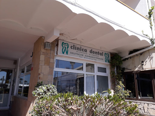 Clínica Dental Alemana S.Cv. en Empuriabrava, Girona