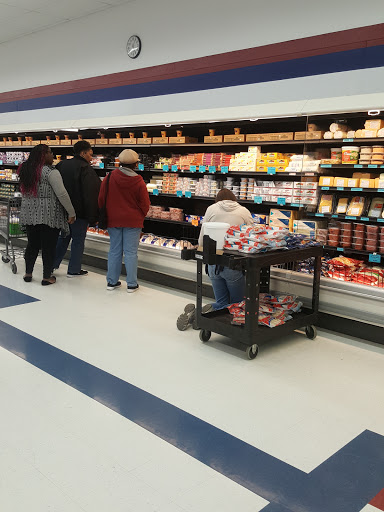 Grocery Store «Sharp Shopper Grocery Outlet», reviews and photos, 802 Berryville Ave, Winchester, VA 22601, USA