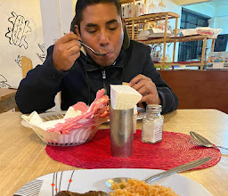 Los Güeros con Todo photo