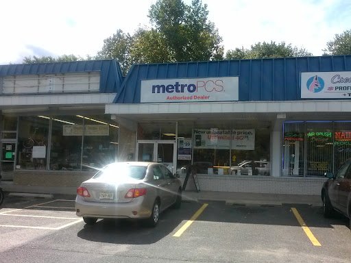MetroPCS Authorized Dealer, 29 W White Horse Pike, Berlin, NJ 08009, USA, 