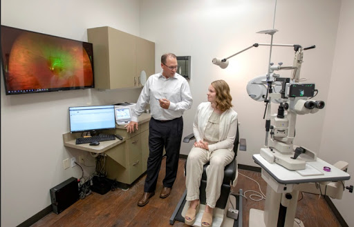 Eye Care Center «Lone Star Vision», reviews and photos, 5425 W Spring Creek Pkwy #145, Plano, TX 75024, USA