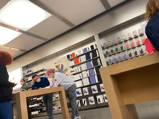 Shopping Mall «The Summit Birmingham», reviews and photos, 214 Summit Blvd #150, Birmingham, AL 35243, USA