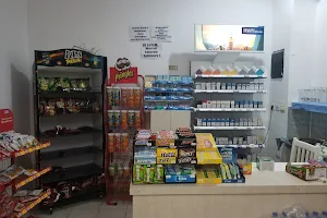 Tobacco Shop Përmet image