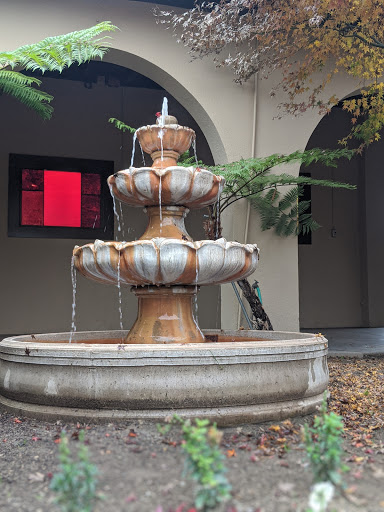 Funeral Home «Tinkler Funeral Chapel & Crematory», reviews and photos, 475 N Broadway St, Fresno, CA 93701, USA