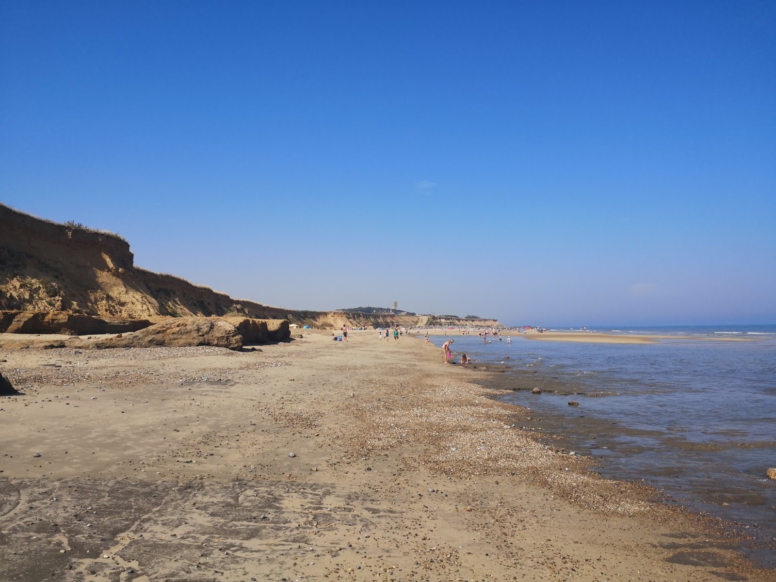 Happisburgh Plajı'in fotoğrafı düz ve uzun ile birlikte