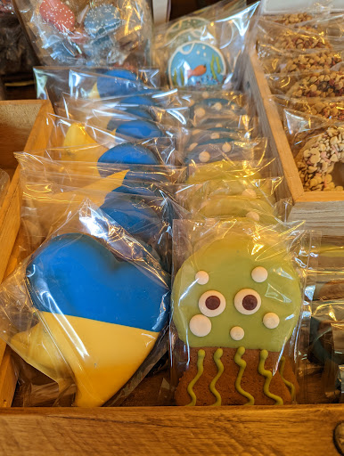 Pet Supply Store «Petapoluza Pet Supply & Grooming», reviews and photos, 114 N 36th St, Seattle, WA 98103, USA