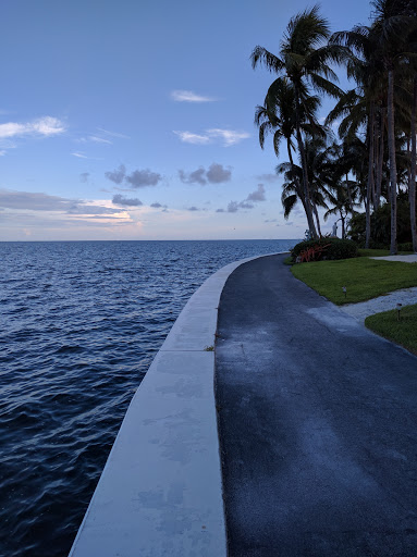 Hotel «Grove Isle Hotel & Spa», reviews and photos, 4 Grove Isle Dr, Miami, FL 33133, USA