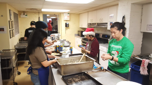 Homeless Shelter «Lincoln Park Community Shelter», reviews and photos, 600 W Fullerton Pkwy, Chicago, IL 60614, USA