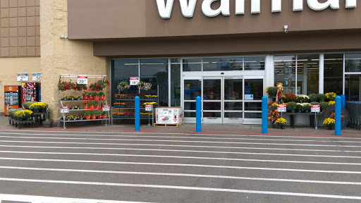 Discount Store «Walmart», reviews and photos, 321 NE Kings Valley Hwy, Dallas, OR 97338, USA