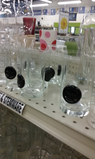 Thrift Store «Goodwill Industries of the Chesapeake, Inc.», reviews and photos, 8818 Belair Rd, Nottingham, MD 21236, USA