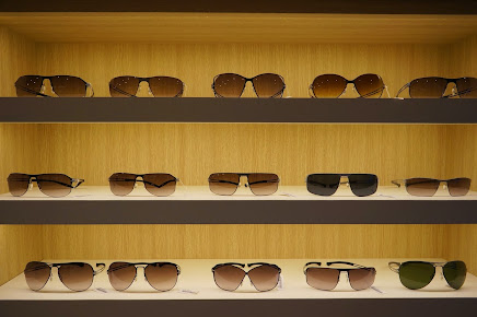 أوبتيكر البصريات - Optiker Optometry