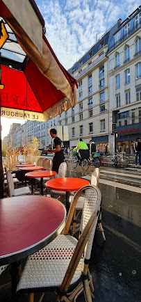 Atmosphère du Restaurant Le Faubourg à Paris - n°2
