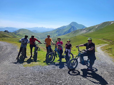 TROTT'IRATY - Trottinette électrique au Pays Basque à Larrau
