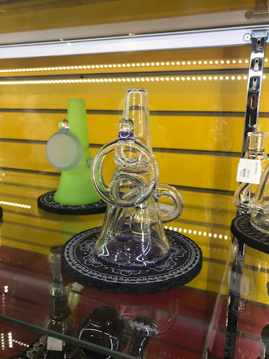 Vaporizer Store «HIGH Maintenance Smoke Shop», reviews and photos, 411 S Mill Ave #101, Tempe, AZ 85281, USA