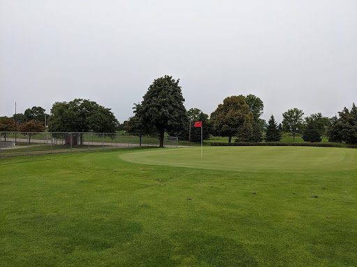 Golf Course «Highland 9-Hole Golf Course», reviews and photos, 1797 Edgcumbe Rd, St Paul, MN 55116, USA