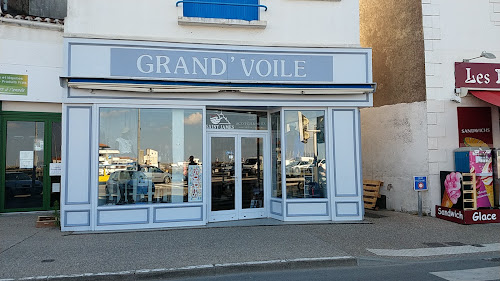 Grand'voile boutique vêtements et maillots de bain à L'Île-d'Yeu