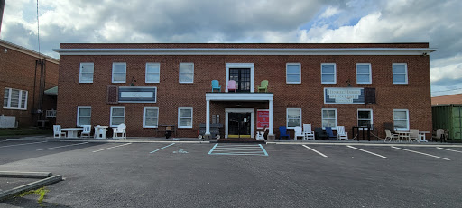 Mattress Store «The Rug Mattress & Furniture Store», reviews and photos, 40 W Calhoun St, Salem, VA 24153, USA