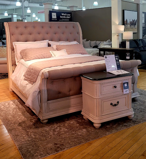 Furniture Store «Havertys Furniture», reviews and photos, 16312 N Dale Mabry Hwy, Tampa, FL 33618, USA