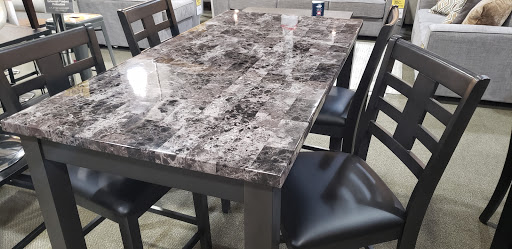 Furniture Store «Art Van Furniture - Auburn Hills», reviews and photos, 4612 Baldwin Rd, Auburn Hills, MI 48326, USA