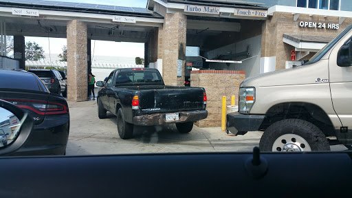 Car Wash «Mission Viejo Car Wash», reviews and photos, 27903 Center Dr, Mission Viejo, CA 92692, USA