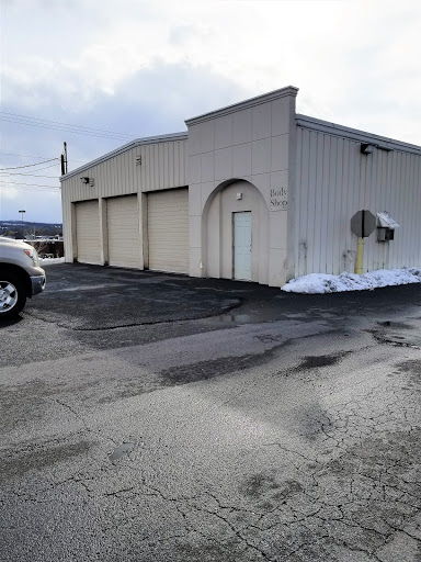 Dodge Dealer «Fayetteville Dodge Inc», reviews and photos, 5427 N Burdick St, Fayetteville, NY 13066, USA