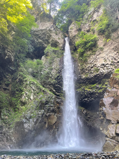 根尾の滝