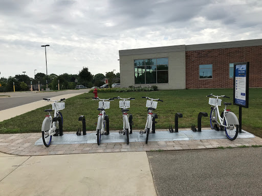 Recreation Center «McHenry Recreation Center», reviews and photos, 3636 Municipal Dr, McHenry, IL 60050, USA