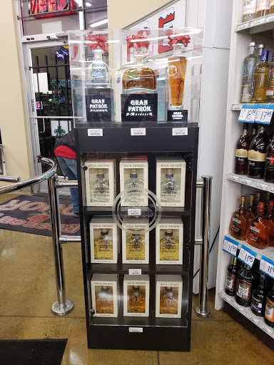 Liquor Store «Rose City Liquor Store», reviews and photos, 7253 NE Sandy Blvd, Portland, OR 97213, USA