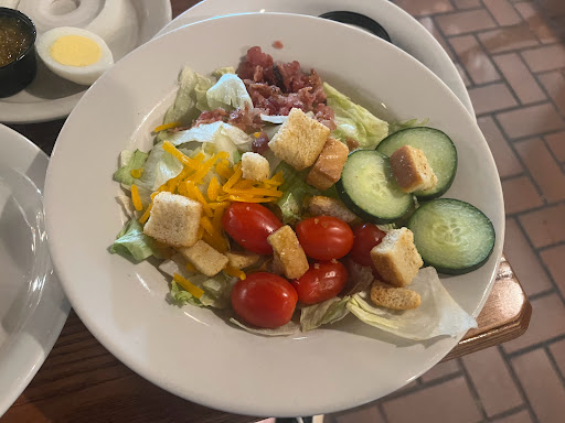 American Restaurant «Cracker Barrel Old Country Store», reviews and photos, 4321 S Interstate Hwy 35, San Marcos, TX 78666, USA