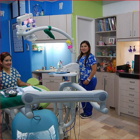 Opiniones de CLINICA DENTAL SAN JAVIER en Guayaquil - Dentista