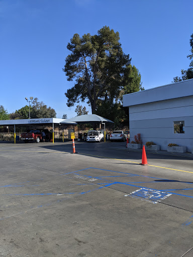 Car Wash «Fashion Square Car Wash», reviews and photos, 4625 Woodman Ave, Sherman Oaks, CA 91423, USA