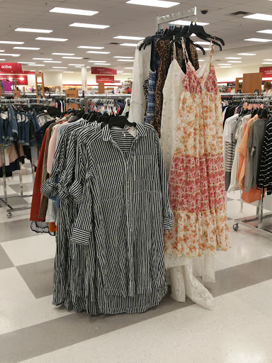 Department Store «T.J. Maxx», reviews and photos, 808 New Los Angeles Ave, Moorpark, CA 93021, USA