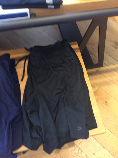 Clothing Store «Gap», reviews and photos, 673 Collins Ave, Miami Beach, FL 33139, USA