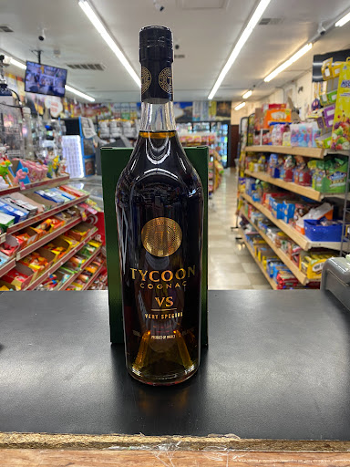 Liquor Store «Liquor store Sahara Liquor», reviews and photos, 4601 W Sahara Ave, Las Vegas, NV 89102, USA