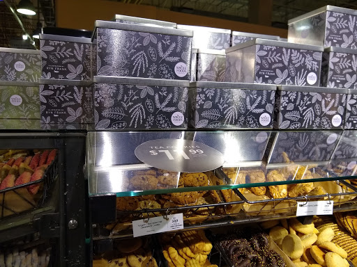 Grocery Store «Whole Foods Market», reviews and photos, 5880 Centre Ave, Pittsburgh, PA 15206, USA