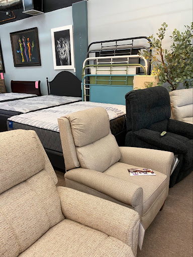 Furniture Store «Showman Furniture», reviews and photos, 2431 Crofton Ln, Crofton, MD 21114, USA