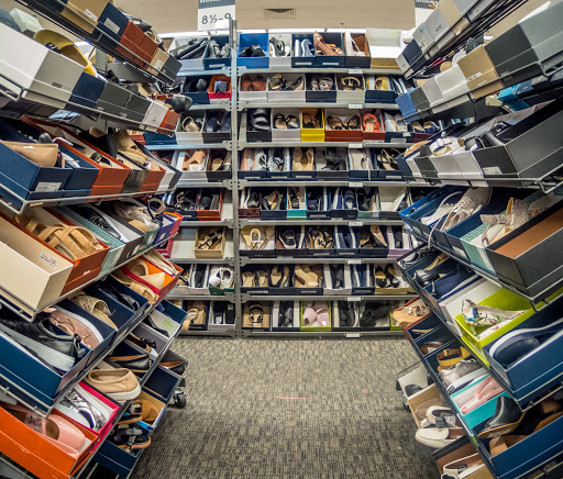 Department Store «Nordstrom Rack Glendale Fashion Center», reviews and photos, 227 N Glendale Ave, Glendale, CA 91206, USA