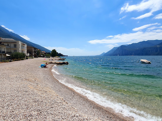Spiaggia Lungolago