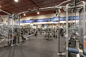 24 Hour Fitness image