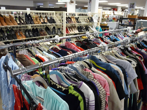 Thrift Store «Sheriffs Ranches Enterprises, Inc. Thrift Store», reviews and photos, 27900 US-27 #112, Leesburg, FL 34748, USA