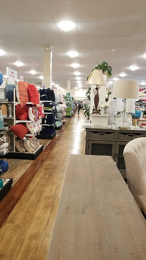 Department Store «HomeGoods», reviews and photos, 6000 Northgate Dr, San Rafael, CA 94903, USA