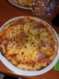 Plats et boissons du Pizzeria Squadra à Montluçon - n°1