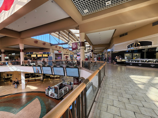 Shopping Mall «Superstition Springs Center», reviews and photos, 6555 E Southern Ave, Mesa, AZ 85206, USA