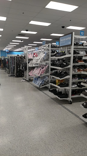 Clothing Store «Ross Dress for Less», reviews and photos, 7884 Van Nuys Blvd, Van Nuys, CA 91402, USA