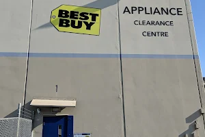 Best Buy Appliance Clearance Centre image